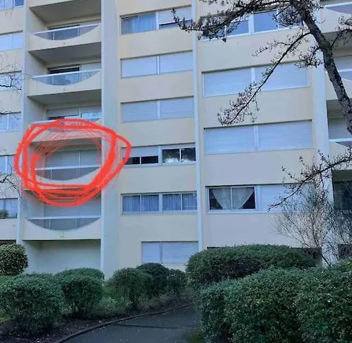 En Bord De Lägenhet *