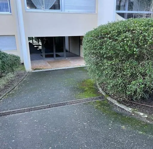 En Bord De Lägenhet