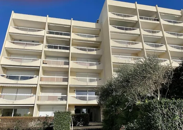 En Bord De Lägenhet